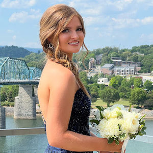 Meet your Posher, Anna